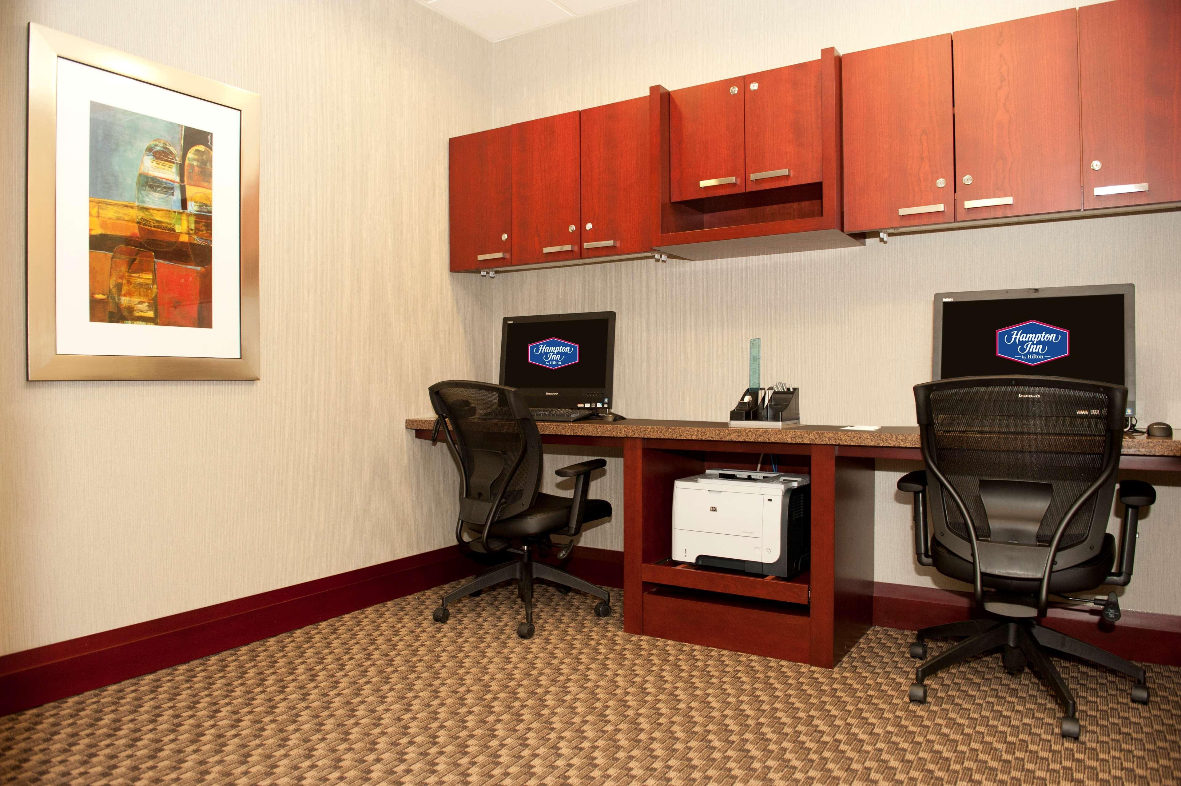 Hampton Inn By Hilton Brampton - Toronto Eksteriør billede