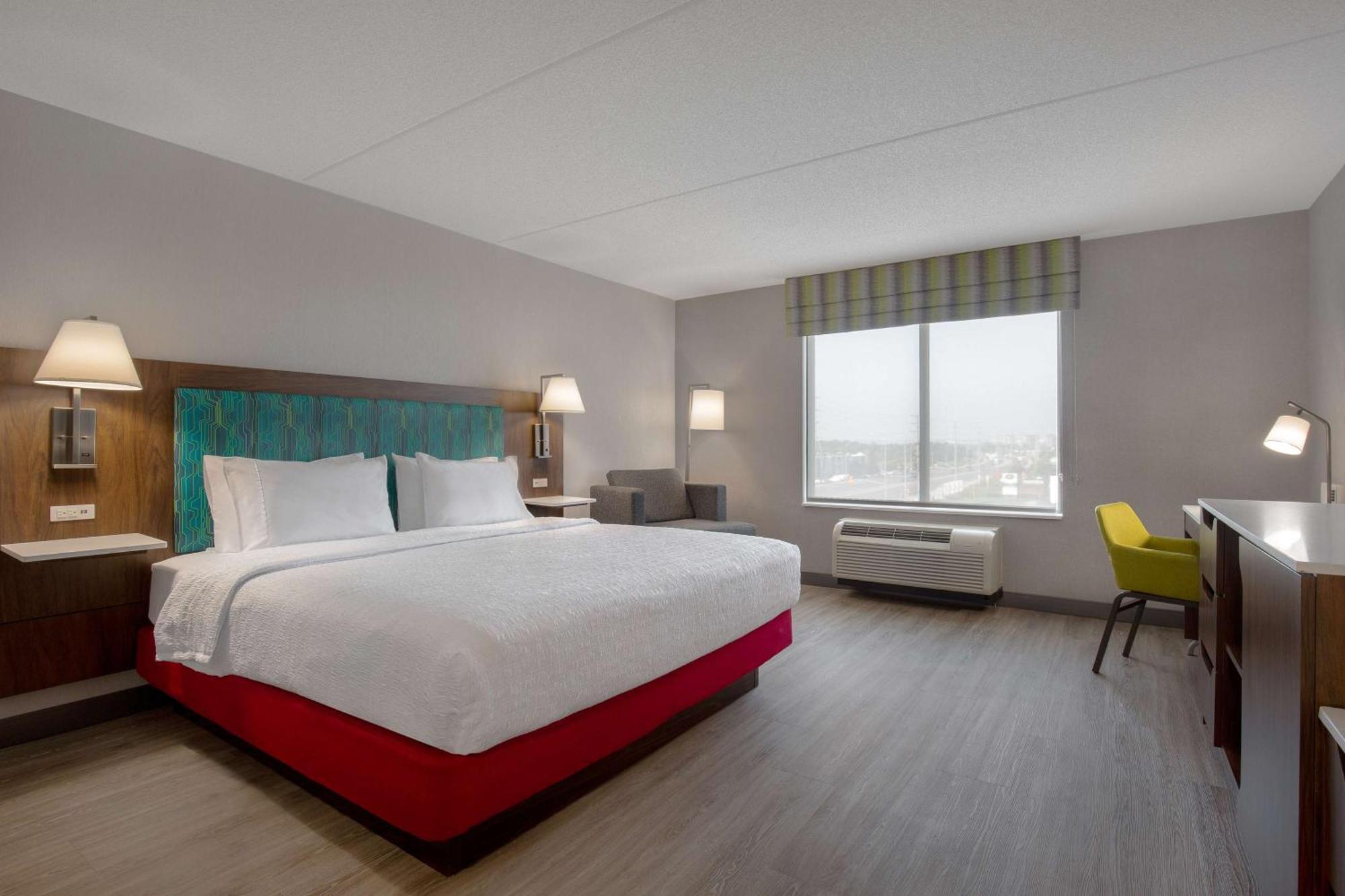 Hampton Inn By Hilton Brampton - Toronto Eksteriør billede
