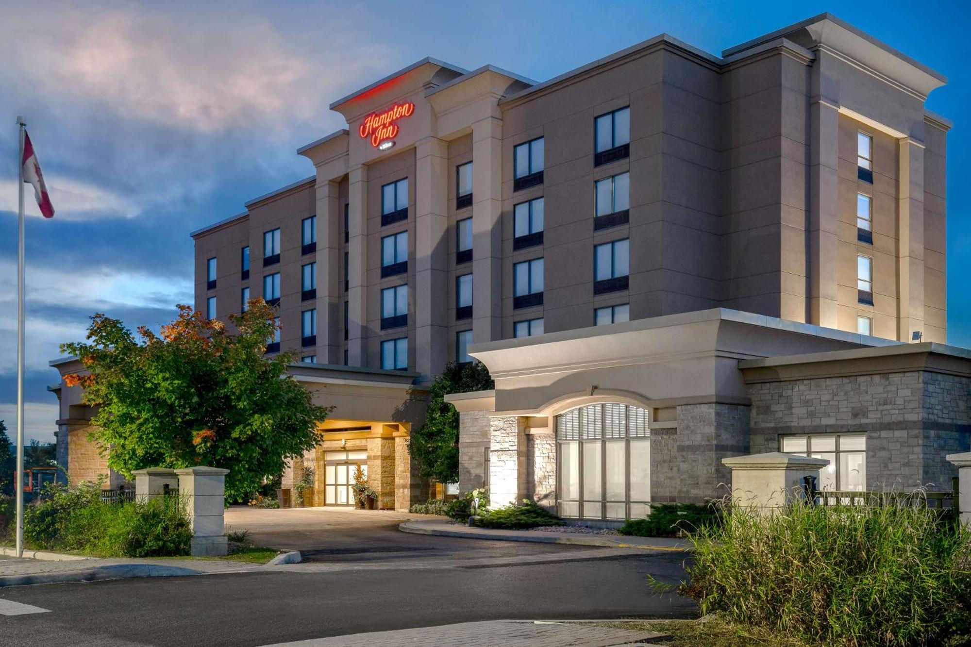 Hampton Inn By Hilton Brampton - Toronto Eksteriør billede