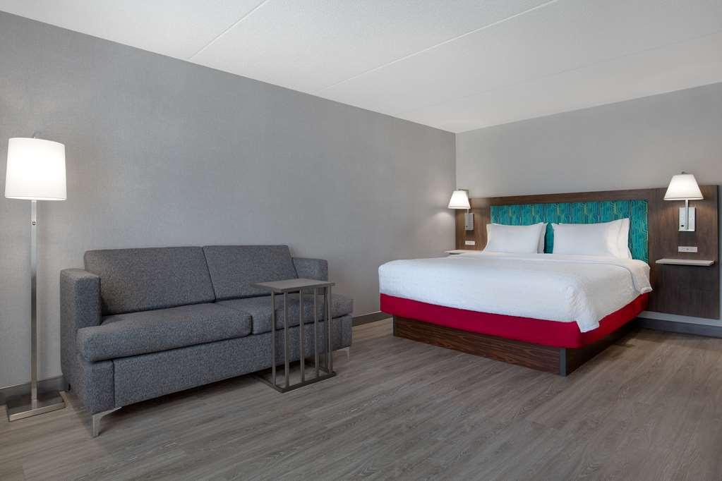 Hampton Inn By Hilton Brampton - Toronto Værelse billede